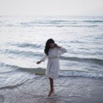 Malavika Mohanan Instagram - My idea of luxury 🤍 🌊 📸 @sbk_shuhaib