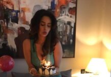 Mallika Sherawat Instagram - Birthday Girl🎂🍰⭐️🎈🎉 . . . . . . . . . . #birthdaywishes #birthdayvibes #birthday #specialdays #specialday #onthisday #alwayssmile #goodenergy #findyourjoy #alliswell #spreadlove India