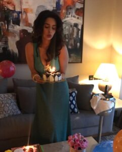 Mallika Sherawat Instagram - Birthday Girl🎂🍰⭐️🎈🎉 . . . . . . . . . . #birthdaywishes #birthdayvibes #birthday #specialdays #specialday #onthisday #alwayssmile #goodenergy #findyourjoy #alliswell #spreadlove India