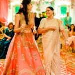 Malti Chahar Instagram - Some cute moments with my cute mother❤️ #mother #daughter #motherdaughter #love