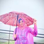 Malti Chahar Instagram - Monsoon❤️ First raincoat pic😁 #rain #monsoon #umbrella #rainyday Lonavla,Pune