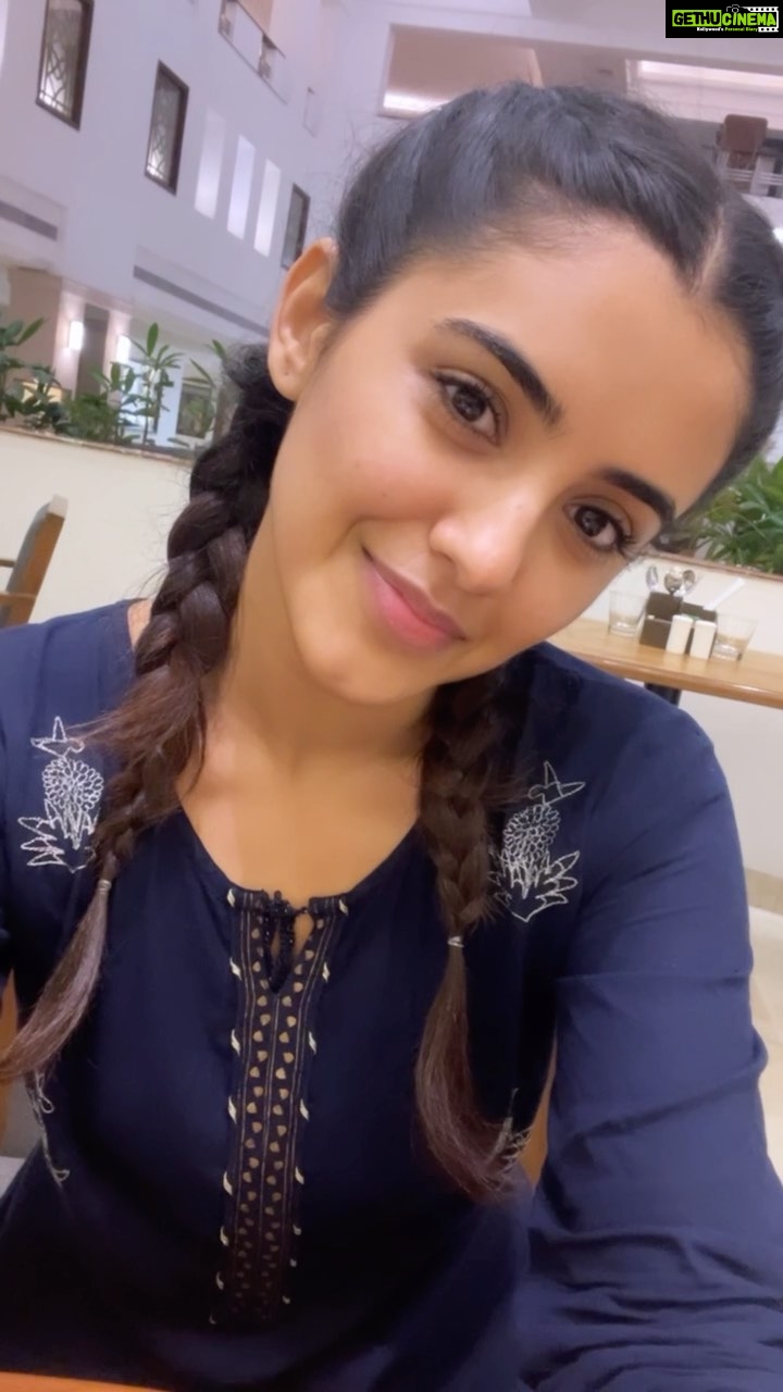 Malvika Sharma Instagram - Just bored! #nomakeup #bored #travelreels