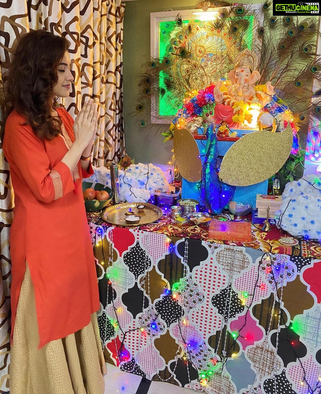 Malvika Sharma Instagram - Happy Ganesha Chaturthi 🙏