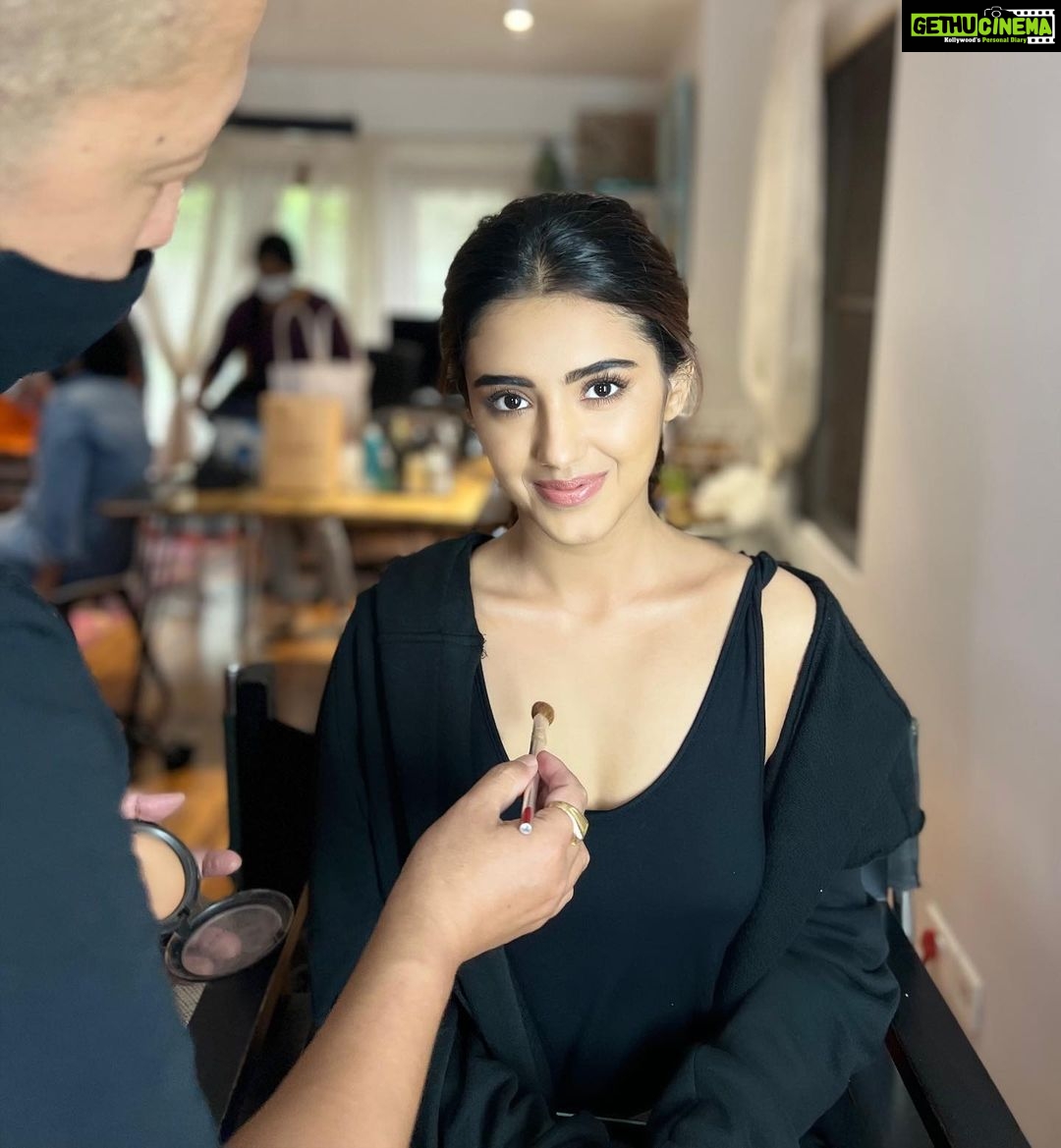 Malvika Sharma Instagram - Doing what I love the most ❤️ 🎬🎥 Makeup by @edwardmakeupartist