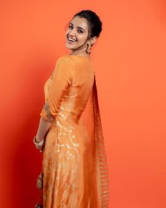Malvika Sharma Instagram - Wearing @rehanabasheerofficial for Coffee with Kadhal promotions ❤️
Jewellery  @fineshinejewels 
Shot by @kiransaphotography 
Styled by  @swathi__ramakrishnan 
Make up  @makeup_asfaque 
Hair @hairbyradhika 

#coffeewithkadhalpromotions