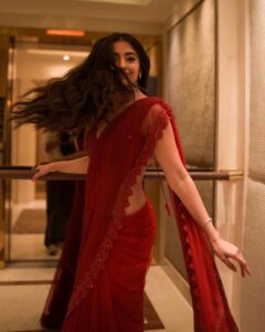 Malvika Sharma Instagram - Wearing @geethikakanumilli 
Jewellery @blingvine @kushalfashionjewellery
📸 @aashna_kp 
Styled by @reshma_stylist 
MUAH @makeup_asfaque