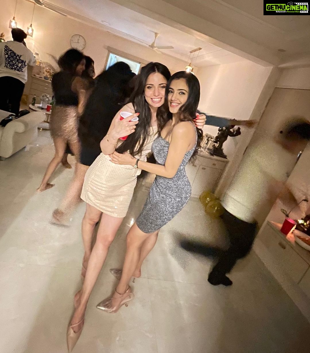 Malvika Sharma Instagram - I wish some nights lasted forever ✨