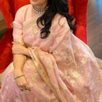 Manisha Koirala Instagram - Happy #Diwali and happy #Tihar #shubhdeepawali to all of you 💕🪔🪔🪔🪔🪔🪔🪔🪔🪔🪔🪔🪔💕 Makeup- @tush_91 Mumbai, Maharashtra