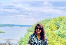 Meera Nandan Instagram - “Solo travel not only pushes you out of your comfort zone, it also pushes you out of the zone of others’ expectations.” This trip has been the scariest, most liberating, life changing experience of mine. Rented out a car and drove to the countryside, booked a BnB, walked around, met few friendly people, tasted some yummy food, went for hikes, panicked when my phone stopped working, but figured my way out 🤪 Also hey, I’m back in one piece😅 Super grateful for being able to take in all this ❤️ I urge all you lovely ladies out there to travel solo atleast once in your life - Coz you wont be the same, when you see the moon shine on the other side of the world 🥂 . #solotrip #selftimer #instareels #reelsinstagram #happy #selflove #chicago #starvedrockstatepark #love #instagood Starved Rock State Park