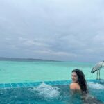 Mehrene Kaur Pirzada Instagram – The more grateful I am, 
the more beauty I see 😇 

#gratitude Maldives