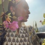 Mimi Chakraborty Instagram - Life lines 🐕 🌸🧿