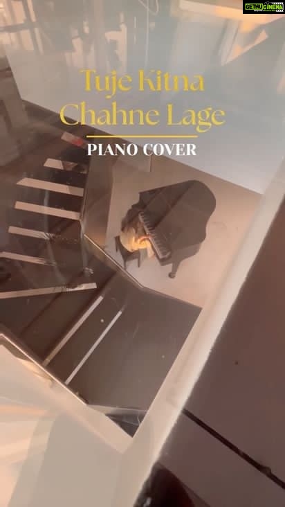 Mira Rajput Instagram - Will the real Kabir Singh please calm down 💛 Wait for it… #pianocover #reelsindia