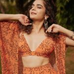 Mithila Palkar Instagram - 🧡 @shreejarajgopal @deepalid10 @sadhnasingh1 📸 @arifminhaz