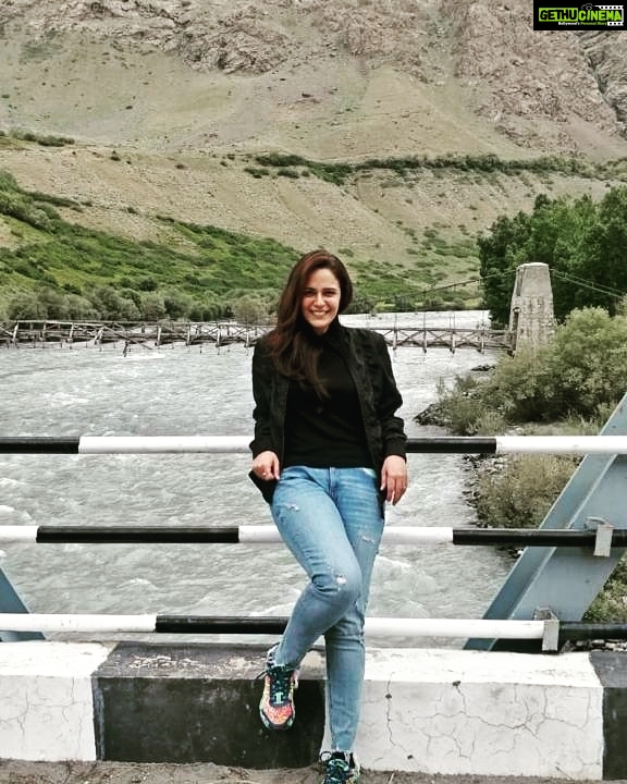 Mona Singh Instagram - All we have is Now #instalove #instapic #kargil #laalsinghchaddha #happyday