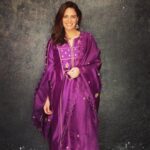 Mona Singh Instagram - #purple Styled by @smriti.schauhan Makeup n hair by @rohroe Outfit : @labelearthen Jewelry : @amrapalijewels