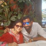 Mona Singh Instagram – Happy anniversary to the most wonderful parents in the world . Love u both mumma papa 💖💓 #daughterlove #parentslove #anniversary
