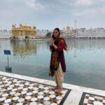 Mona Singh Instagram – Blessed #amritsar #goldentemple #bliss #divine #gratitude #laalsinghchaddha