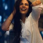 Mona Singh Instagram - Feel good and just Smile.. #aboutlastnight #curls #mygang #friends #happy #foodies #selfie