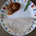 Mona Singh Instagram - U cant just eat good food you've got to talk about it too ,thank u @the_dabbawali for this awesome meal loved the fish curry n chicken n super soft bhakri. Cant wait to order our next meal