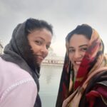 Mona Singh Instagram - Blessed #amritsar #goldentemple #bliss #divine #gratitude #laalsinghchaddha