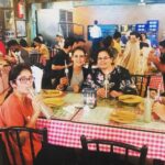 Mona Singh Instagram - Happiness is FAMILY TIME #parsifood #britannia #mumbai #funday #happyfaces