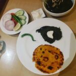 Mona Singh Instagram - Hmmm n this is what my dinner looks like #sarsodasaag #whitebutter #foodgasm #wintertime