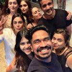 Mona Singh Instagram - Hey u wonder woman Ekta from all the toasts u raised to all the dishes that we ordered all I can say is I feel happy n stuffed🤗 happy birthday #friends #family #birthday #foodcoma