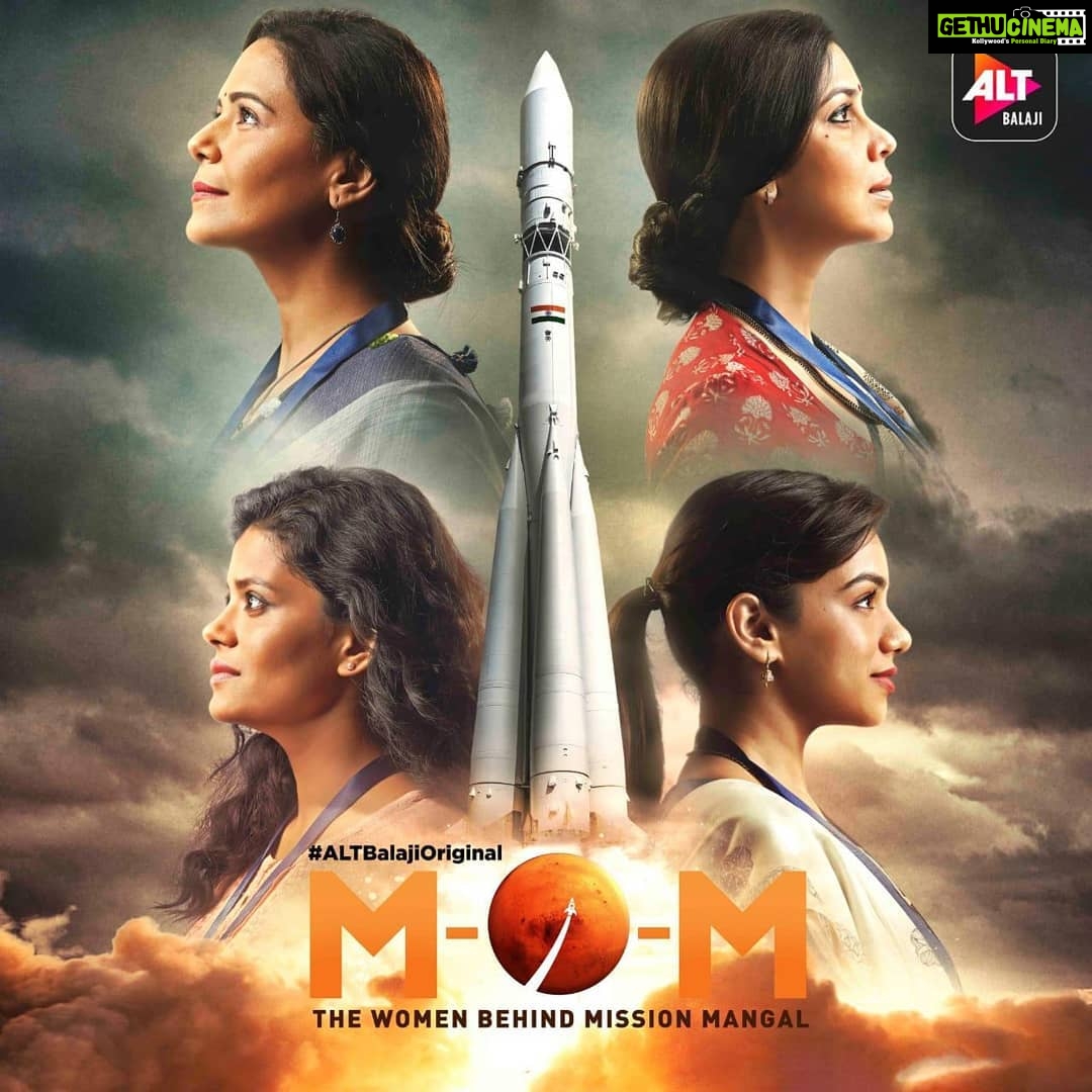 Mona Singh Instagram - So happy n honoured to be a part of this project MOM mission over Mars,sharing the first look with u all need your best wishes .. @altbalaji @ektaravikapoor @endemolshineind @waikulvinay @nidhisin #sakhsitanwar #paloumighosh