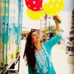 Mona Singh Instagram - Happiness is .....balloons #lookingup #balloons #happy #cheerup #simplelife