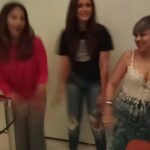 Mona Singh Instagram - Garbha gone wrong 😂#boomerang #besties #galgang