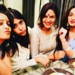 Mona Singh Instagram - #dinnertime #selfie #pout #pose #smile #red
