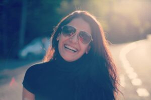 Mona Singh Instagram - Laugh as much as u breathe.. #happy #laughing #nopoutselfie #swiss #throwback #happyface #instagood