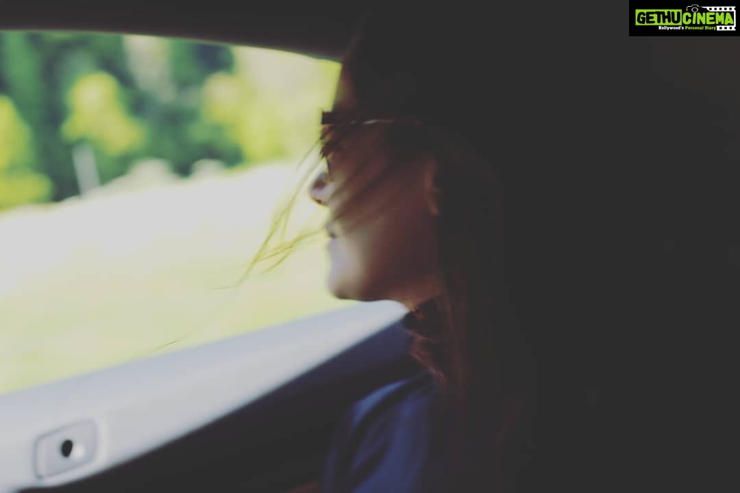Mona Singh Instagram - Wherever u go be All there... #lost #lostinthought #travelphotography #instapic #iwannagoback #throwback #instamoment Zürich, Switzerland