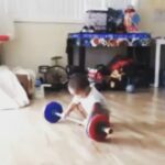 Mona Singh Instagram - Hmm ok so that's me at the gym #hehe #lol😂 #fitnessmotivation #fitnessgirl #instahappy #instagood #lovebabies #lovelaughlive #instago #instastories #instagram