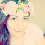 Mona Singh Instagram - #serioustimepass #atwork #shoot #shootmode #bigeyes #pink #tiara #snapchat #potrait #justlikethat #hmmmm #ilovepink #instamood #instagram