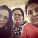 Mona Singh Instagram - threee musketeers. .... #mom #maa #sis #goa #selfie #chill #instapic