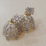 Mona Singh Instagram – Jewellery has the power to be this one little thing to make u feel Unique……. #diamond #earrings #dressup #atshoot #instamood #pyarkohojaanedo