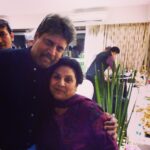 Mona Singh Instagram - My mommy with kapil paji the great... #instamoment #instaclick #happy