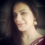 Mona Singh Instagram - #delhi #promotions #zedplus #aajtak #interviews #busy #winters #travel #studio visits #funday #lovedelhi #sari #pink #lights #camera #action