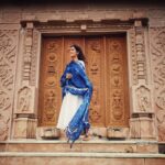 Monica Khanna Instagram - Few were left...🌻🌻 #dreamer #hopelesslyromantic #instatravel #instareels♥️ #dream #dreamygirl #traveller #indoredairies #love #lover #instapictures #explore #mobikakhanna😍 Indore City
