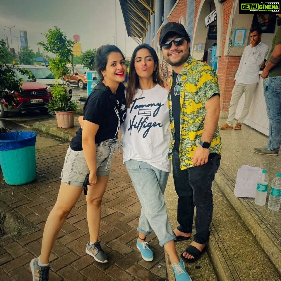 Monica Khanna - 2.7K Likes - Most Liked Instagram Photos