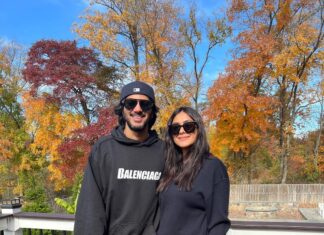 Mrunal Thakur Instagram - Reunited in 🇺🇸 #sitaramam @dqsalmaan