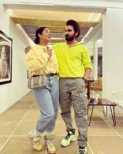Mumaith Khan Instagram - I wish you abundant happiness and love. May all your dreams turn into reality and may lady luck visit your home today.
“May you be gifted with life’s biggest joys and never-ending bliss. After all, you yourself are a gift to earth, so you deserve the best. Happy birthday to one of the sweetest person I’ve ever known.”💖🌸💖