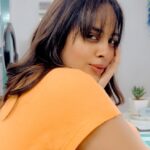 Nandita Swetha Instagram - Comment below who all can connect with this😝😝 . . #frizzyhair #frizzyhairdontcare