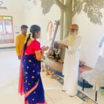 Navya Nair Instagram - Started my new classes on this auspicious day to the selected students for MAATHANGI .. A proper inauguration will be done at a later stage , where a lot more students can enroll , but I am cutting down on numbers as of now , just to have more focus .. May lord Ganesha and Nataraja bless all of us and these children for a bright future .. For me , this moment is so important , as my guru Manu Master asked me to start teaching , a new phase of my life as a teacher ( i dont call myself guru , am not there yet ) .. I wish and I pray that I could transfer whatever is been taught by my Guru’s to all my students in the purest form as I could .. I wish I could do justice to this art form .. Thanking almighty , gratitude 🙏🏻🙏🏻🙏🏻 And to my dear students , be whatever your age , just have trust on me .. I am there for your ultimate success through whatever ways I can 🙏🏻🙏🏻🙏🏻 #tanjorebani #newbeginnings #vidyarambham #lokasamsasthasughinobhavandu #danceislife #danceitout #bharatanatyam #bharatanatyam