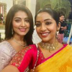 Navya Nair Instagram - With beautiful @realactress_sneha and @prasanna_actor .. so happy to have met you after so long prasanna 🤗🤗🤗 #kalyannavaratri Had such a wonderful navaratri evening with kalyan group .. sharing some photos of happiness .. thank u Ramesh Kalyan for the invite .. Am so happy that i could make it this time .. What an array of bomma kollus .. blissful .. felt @ home .. The whole family’s hospitality and humility 🙏🏻🙏🏻🙏🏻 #kalyannavarathri #bommakollu #navaratri #rejoining #blisfullnight #firstofakind #gratitude #godisgreat