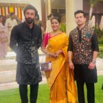 Navya Nair Instagram – #kalyannavaratri 
Had such a wonderful navaratri evening with kalyan group .. sharing some photos of happiness .. thank u Ramesh Kalyan for the invite .. Am so happy that i could make it this time .. 
With Ranbir Kapoor and Ramesh Kalyan ..
What an array of bomma kollus .. blissful .. 
felt @ home .. The whole family’s  hospitality and humility 🙏🏻🙏🏻🙏🏻

Make up @sijanmakeupartist 
Styling @sabarinathk_ 
Jewellery @meralda.jewels 

#kalyannavarathri 
#bommakollu 
#navaratri 
#rejoining
#blisfullnight 
#firstofakind
#gratitude 
#godisgreat