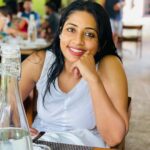 Navya Nair Instagram - If you want to become fearless , choose LOVE .. ❤️ #vacay #loveandhappiness #candids #loveyourlife #beachvibes #breakthestigma Xandari Pearl Beach Resort