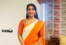 Navya Nair Instagram - Happy and safe diwali to everyone 🤗🤗🤗.. #diwali #celebrations #love #peace #happiness #actorslife #somedaysarehappy #youmakemehappy #clicksunexpected