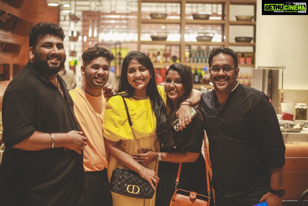 Navya Nair Instagram - Some pics of happiness .. bday celebration @grandhyattkochi .. thanking almighty .. thanking everyone for the wishes .. love you all .. Pics by my chakkara @pranavraaaj #navyanair #bday #celebrations #momandson #happinessisachoice #ageisjustanumber